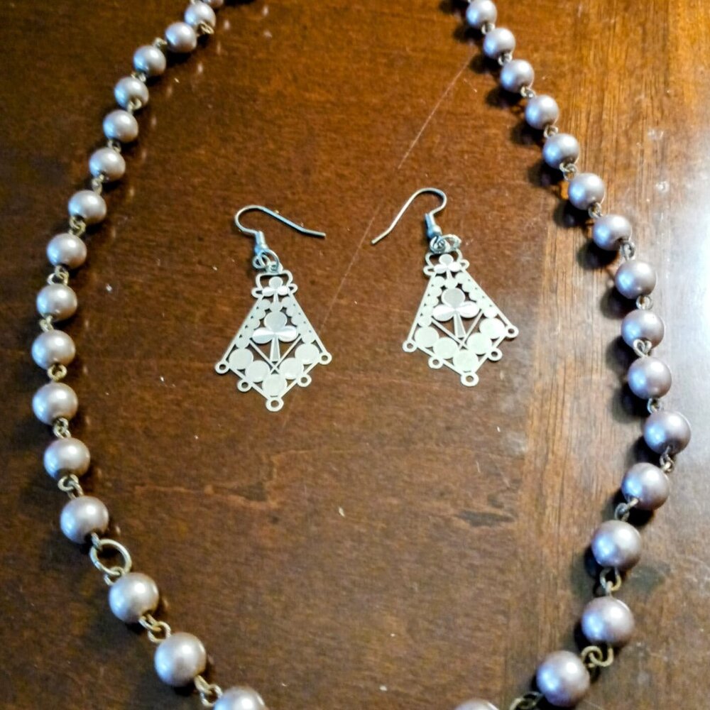 NECKLACE & EARRING SET